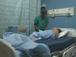 Sri lankan baiat fucks negru amanta în spital: gratis xxx clamă fi